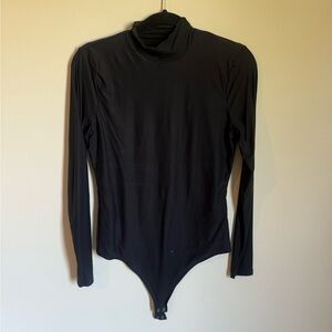 Abercrombie & Fitch Classic Black Tee